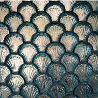 Seashell-shaped Falconnier brique