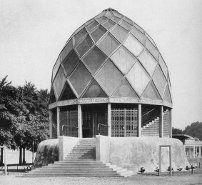 Bruno Taut's Glashaus-Pavilion, exterior, Cologne Werkbund 1914 Exhibition
