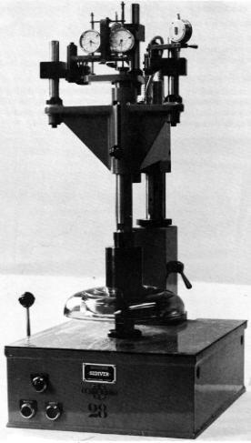 Control of the dielectric dimensions